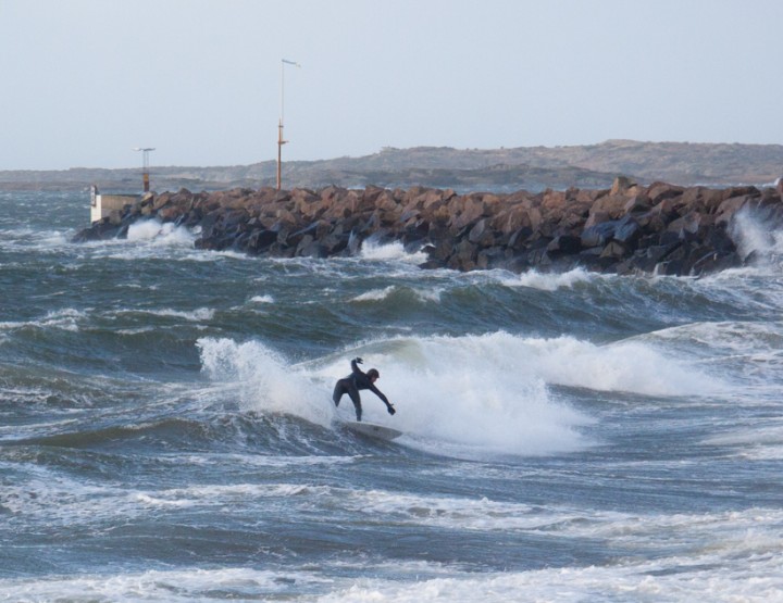 Surfing in Sweden is no joke